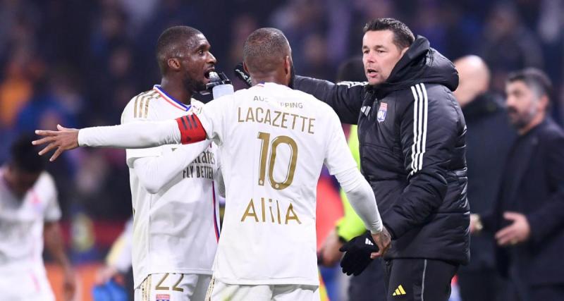  - OL : Pierre Sage se fait allumer comme rarement avant le LOSC