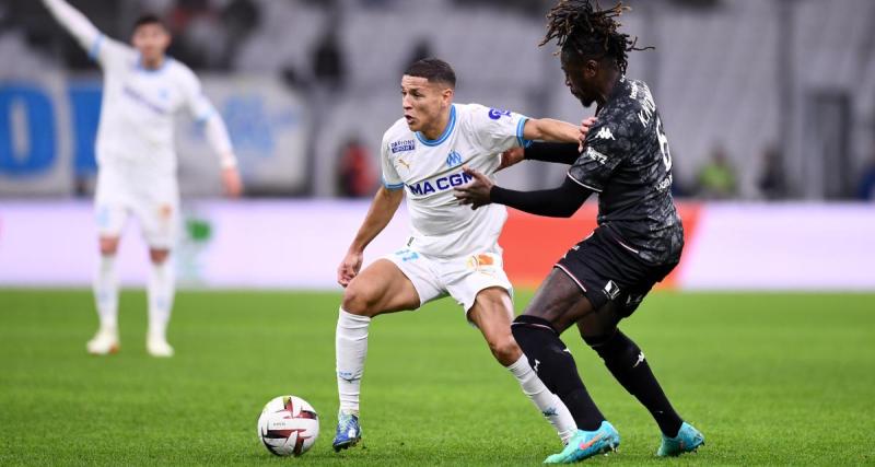  - L'OM réduit à 10 en grosse galère contre Metz à la pause