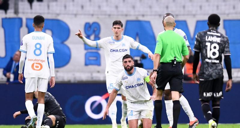  - L’OM réduit à dix à la pause contre Metz