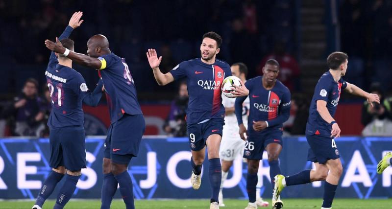  - À la pause, le PSG renverse le LOSC avec un Dembélé en feu