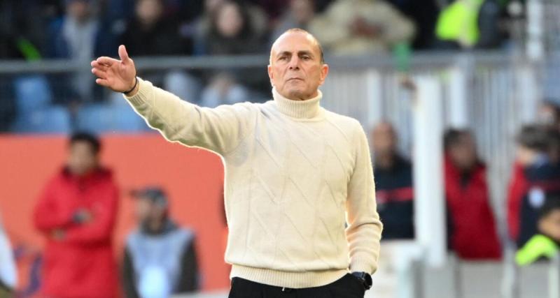 - Montpellier : Der Zakarian très cash sur une banderole des supporters héraultais
