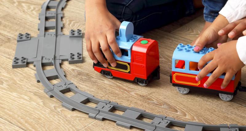  - Notre top 5 des circuits de train pour enfant, de 1 à 14 ans ! 