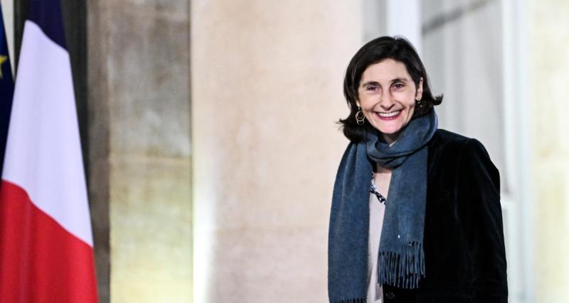  - Ligue 1 : Amélie Oudéa-Castéra s'est prononcée à propos du bus de Nice caillassé