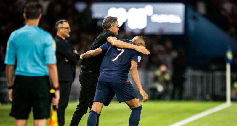  - PSG : "On aura besoin de tous nos joueurs", Luis Enrique justifie la présence de Kylian Mbappé sur le banc des remplaçants 