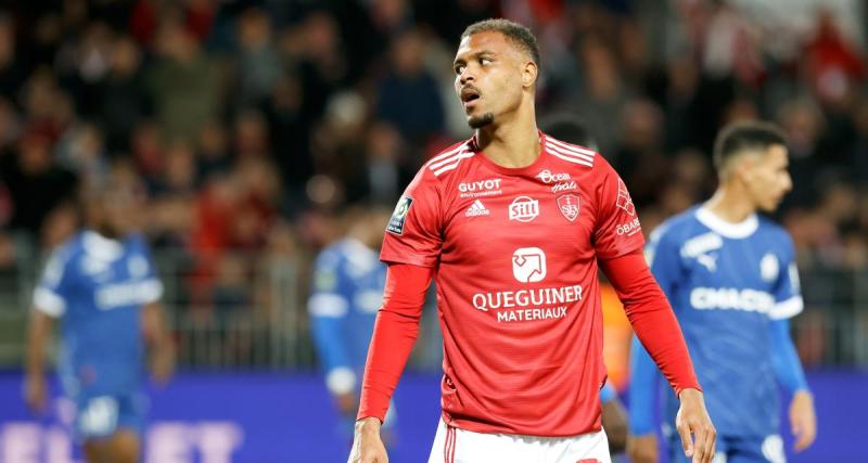  - Brest : Mounié veut "jouer les trouble-fêtes" et s'explique sur son rouge contre l'OM