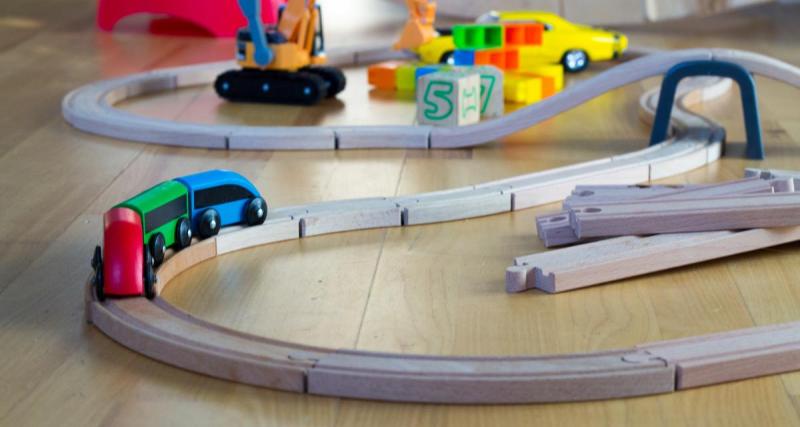  - Le circuit de train, le jeu qui fait fureur chez les jeunes enfants en 2024