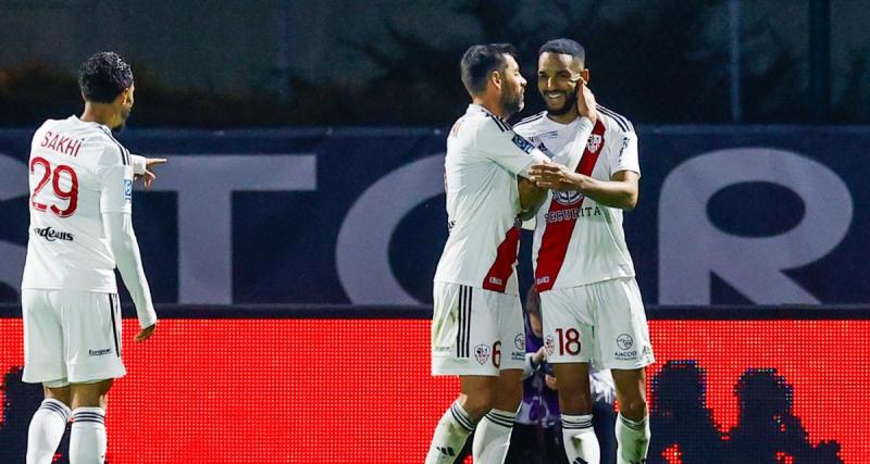  - Ajaccio : la passe décisive millimétrée de Sakhi pour Ibayi