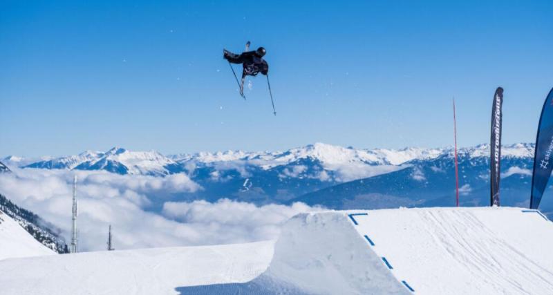  - Les prodiges du ski freestyle enflamment la piste à Innsbruck