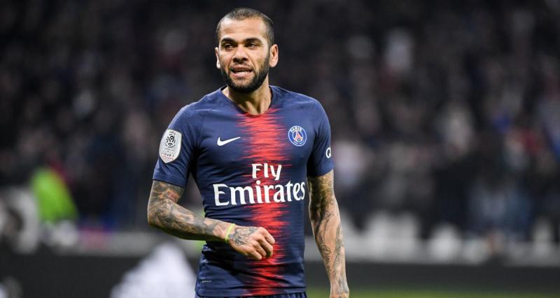  - L'ex-joueur du Barça et du PSG Daniel Alves condamné à quatre ans et demi de prison pour viol