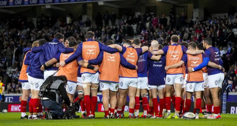  - XV de France : un Bleu quitte le terrain, touché au genou