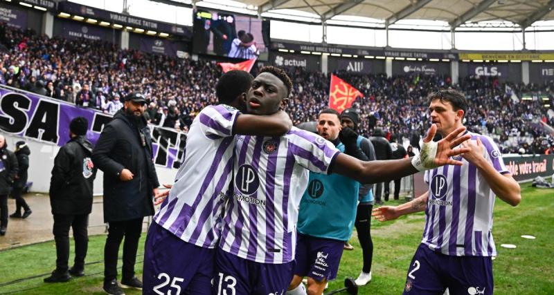  - Toulouse : la joie de Sierro et Mawissa après leur premier but au Stadium