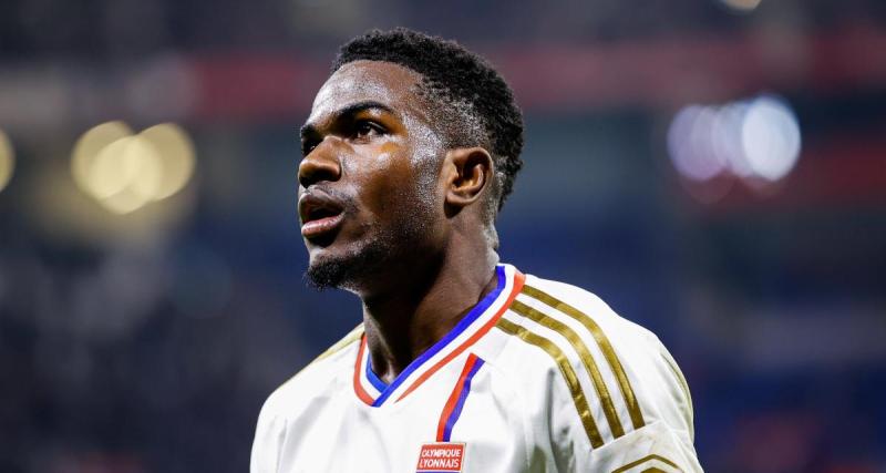  - OL : Nuamah adoube le capitaine Lacazette