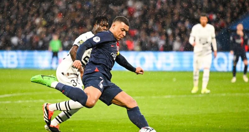  - PSG : les images de l’arrivée de Mbappé à l’Elysée !