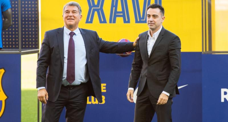  - FC Barcelone : coup de tonnerre, Laporta aurait demandé à Xavi de rester ! 