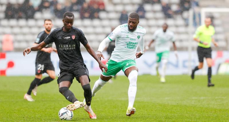  - À la pause, le Paris FC et l'ASSE se neutralisent 