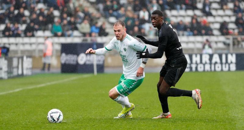  - Paris FC - ASSE : une double polémique arbitrale a éclaté après le match ! 