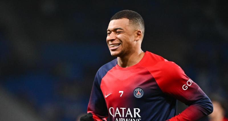  - Real Sociedad - PSG : Mbappé marque... et perce le filet sur sa frappe !