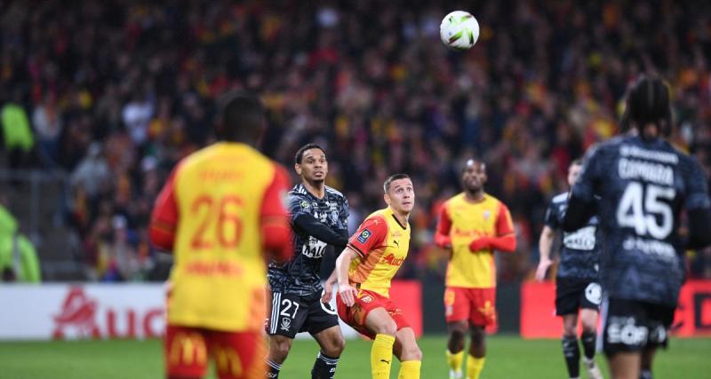  - À l'issue d'une première période disputée, Lens mène face à Brest