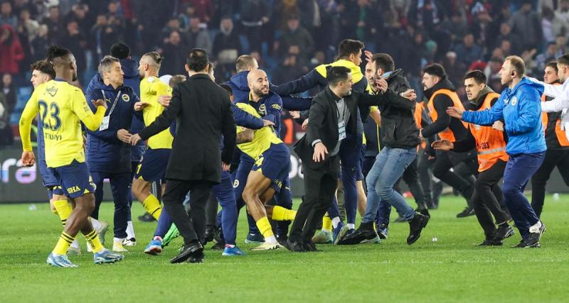  - Fenerbahce menace de quitter le championnat turc !
