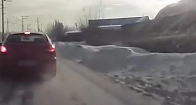  - VIDEO - Doubler sous la neige n’était pas forcément une si bonne idée