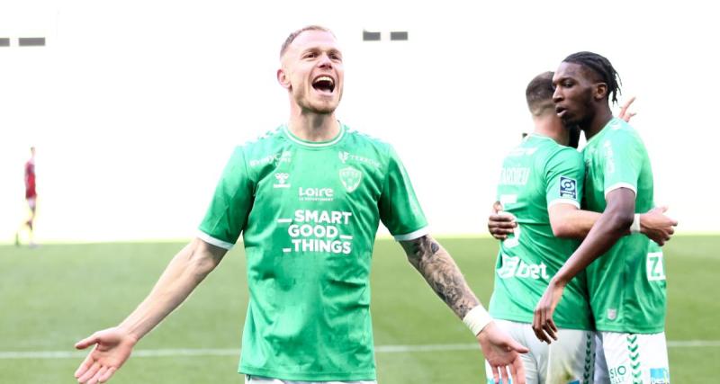  - Ligue 2 : Irvin Cardona (ASSE) nommé joueur du mois de février