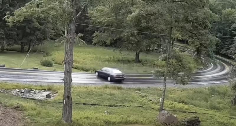  - Ce virage est la hantise des automobilistes, leurs sorties de route deviennent un phénomène sur Internet