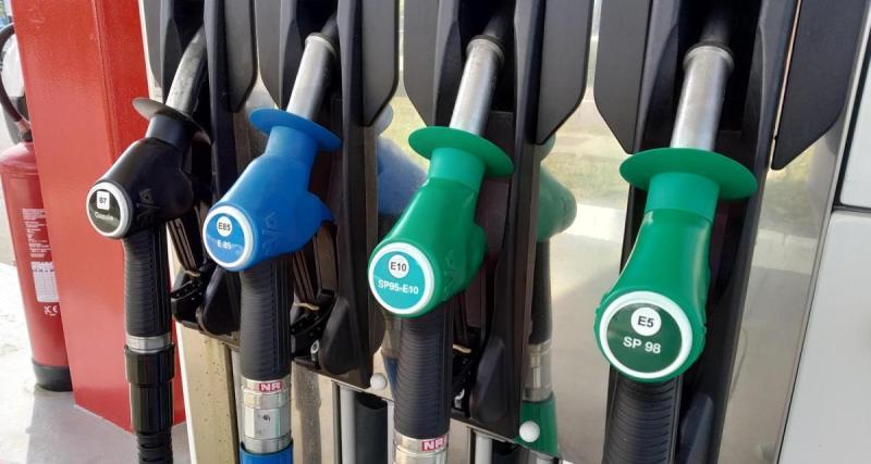  - "Faites le plein !" les pénuries des carburants se précisent