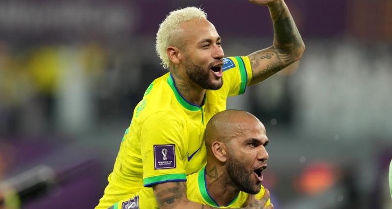 - Le clan Neymar laisse finalement Dani Alves en prison ! 