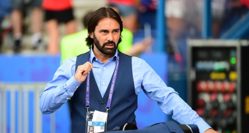  - Equipe de France (F) : après Dupraz, un nouveau candidat à la succession d'Hervé Renard 