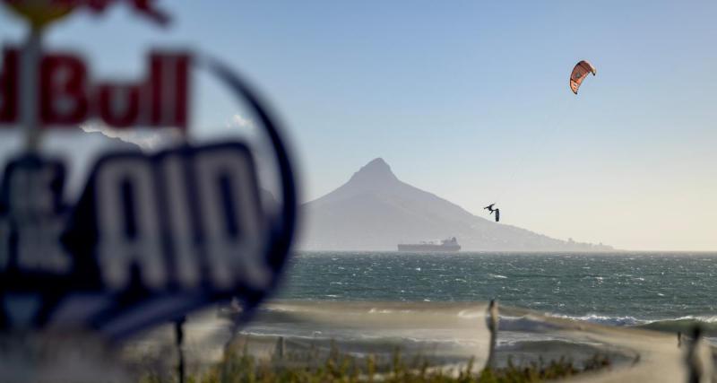  - VIDEO - La dernière merveille d'Andrea Principi en kitesurf