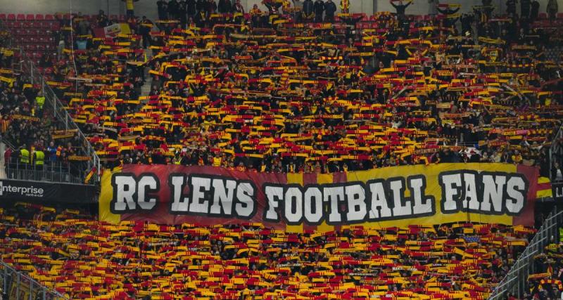  - Lens : la belle communion avec les supporters après la victoire contre le LOSC en N3 