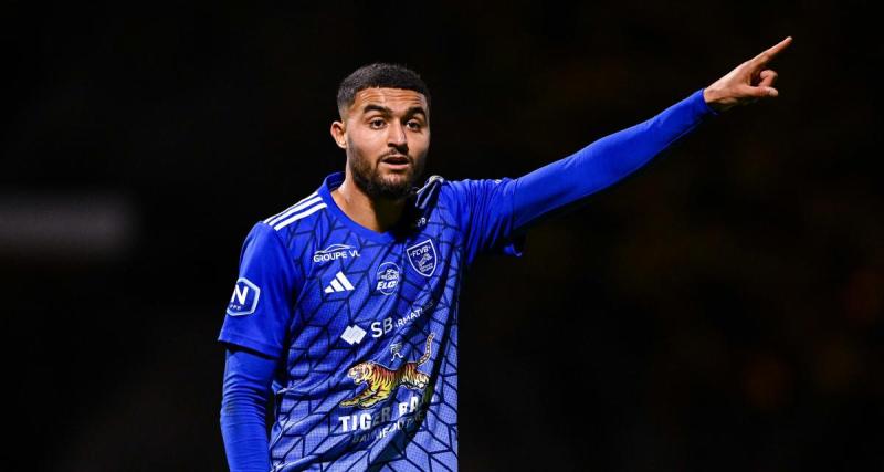  - Villefranche : le but plus que chanceux de Mourad Louzif à Avranches