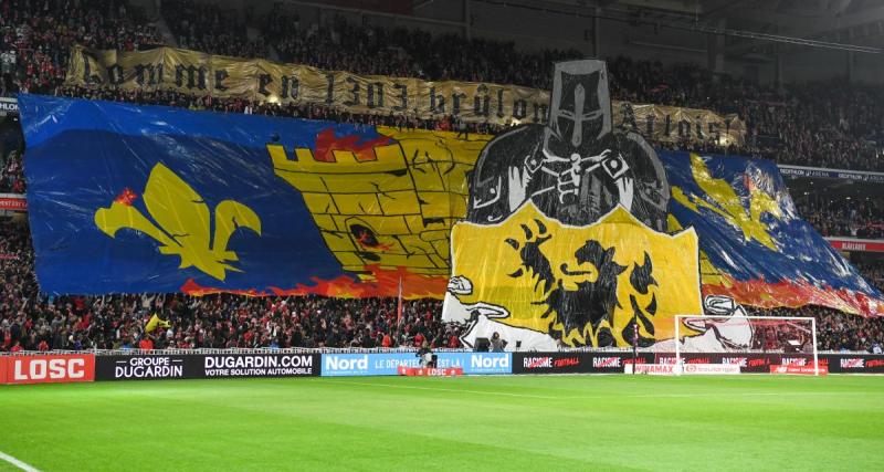  - LOSC – Lens : le magnifique tifo déployé par les supporters des Dogues 