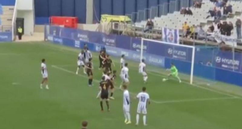  - Real Madrid : deux ballons dans la cage... Le but hallucinant validé à la réserve !