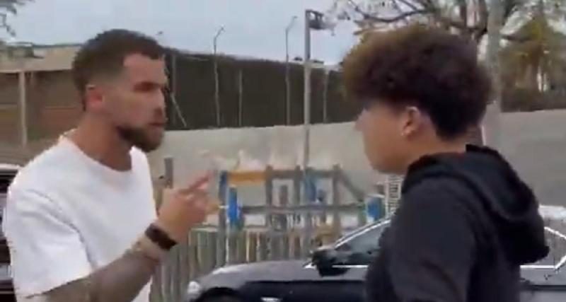  - Barça : Iñigo Martinez s'embrouille avec un supporter en pleine rue !