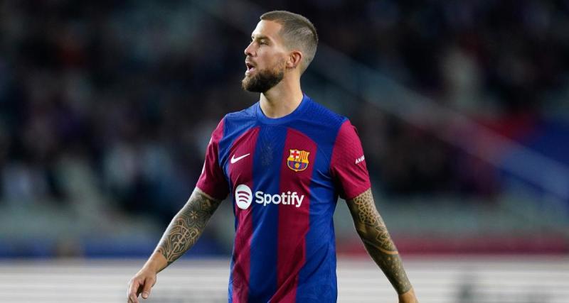 - Liga : Inigo Martinez recadre violemment un supporter barcelonais 