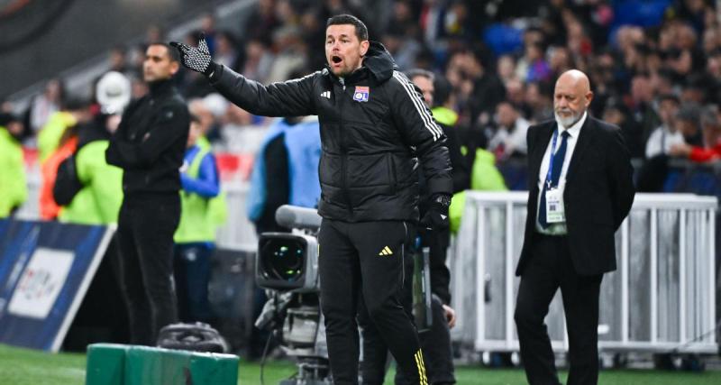  - OL : "On fait ce métier pour ces moments-là", le bonheur de Pierre Sage après la qualification pour la finale de la Coupe de France 