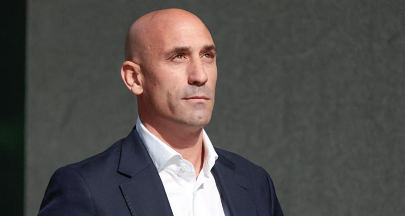  - Espagne : Rubiales arrêté à l'aéroport, puis remis en liberté