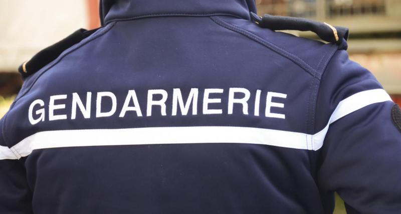  - À 150 km/h au lieu de 80 afin de “préparer le repas” pour les invités…