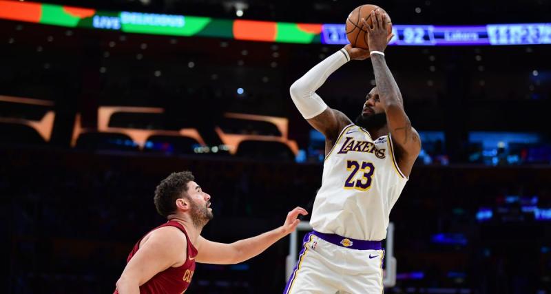  - NBA : les Lakers impériaux face aux Cavs, Joël Embiid mène les Sixers vers la victoire, les résultats de la nuit !