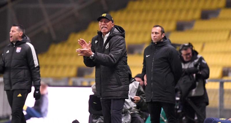  - Nantes : "Elle sert à quoi cette putain de VAR" s’insurge Kombouaré contre l’OL
