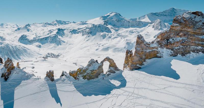  - VIDEO - Candide Thovex n'en finit plus de traverser l'Aiguille percée