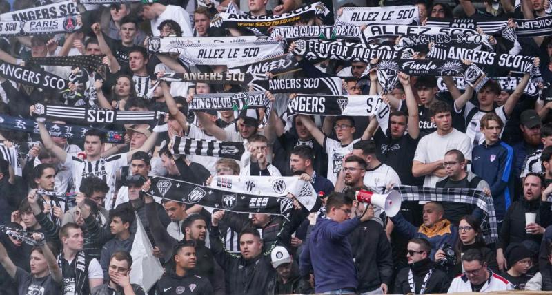  - Angers – Laval : les supporters angevins dénoncent une agression sexuelle en tribunes