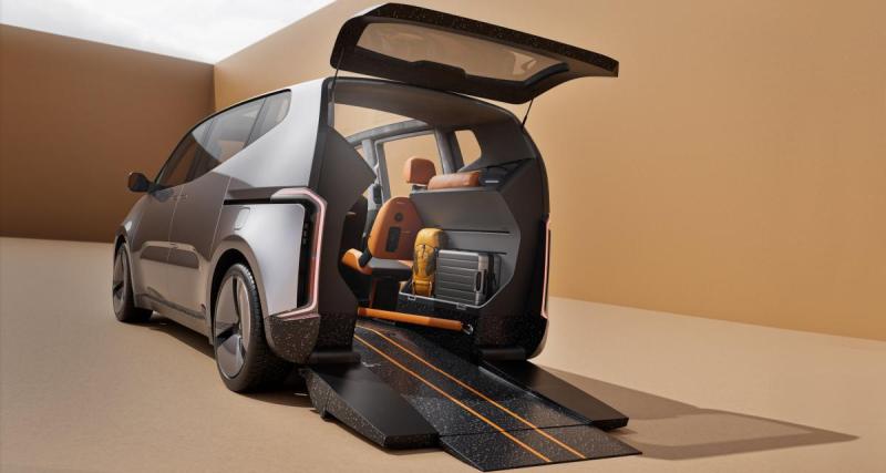  - CALLUM dessine un VE pour fauteuils roulants