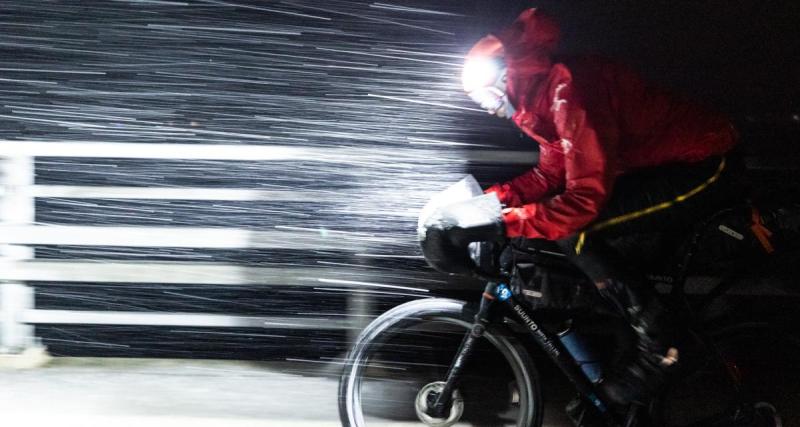  - FILM - Une aventure en VTT palpitante dans le froid polaire