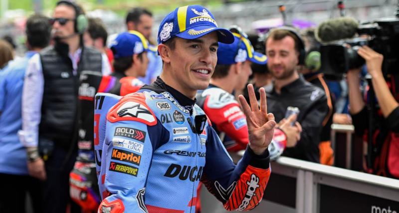  - Moto GP : quand Johan Zarco se fait interrompre en interview par… une danse hilarante de Marc Marquez ! (vidéo)