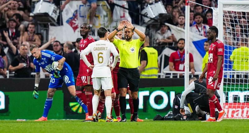  - Ligue 1 : le final fou entre l’OL et Brest, Lyon remonte deux buts et s’impose à la dernière seconde, Lacazette sort sur civière