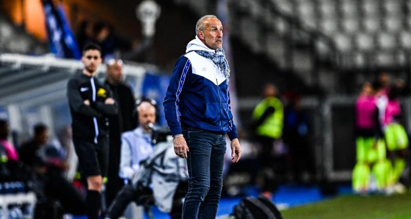  - Laurent Peyrelade (Grenoble) : "On doit faire mieux" peste l'entraîneur après le nul face à Angers
