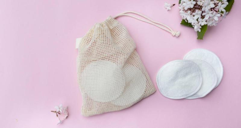  - Optez pour la solution révolutionnaire et écologique aux lingettes pour bébé classiques : les lingettes lavables ! 