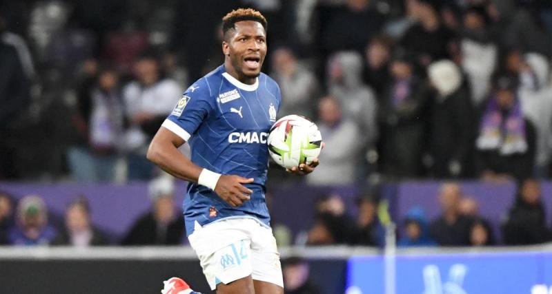  - OM : le geste acrobatique de Faris Moumbagna pour égaliser contre Toulouse